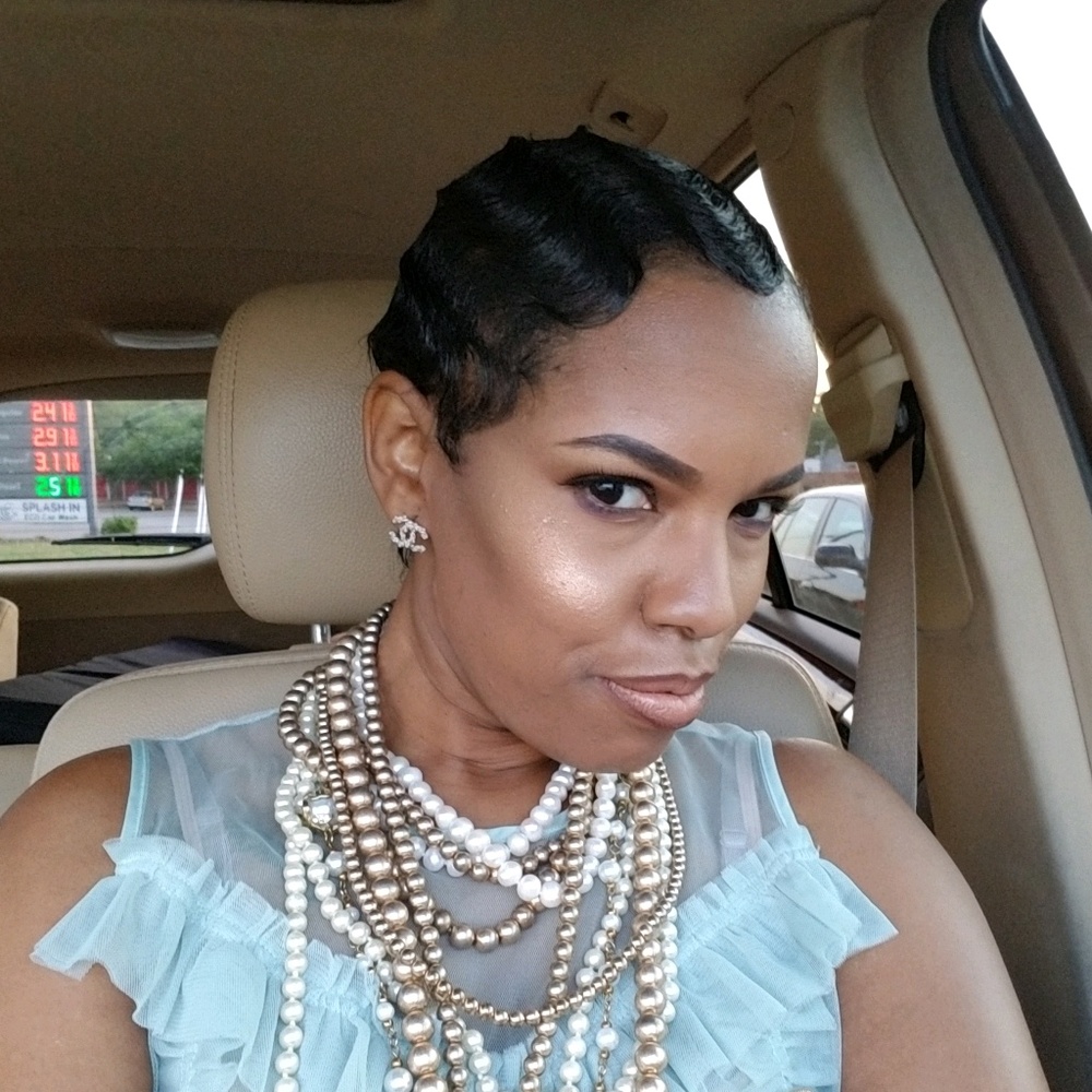 Meet your Posher, Nic